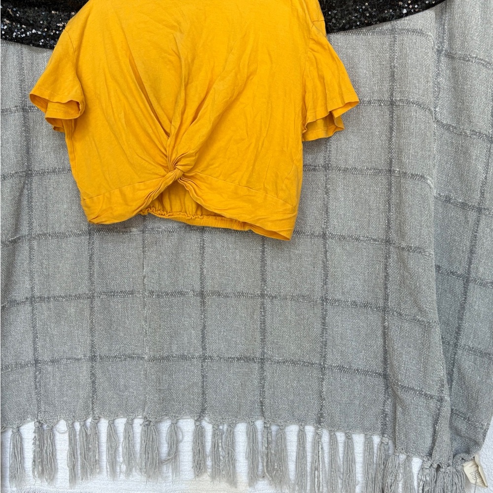 Crop T duo Yellow and sage